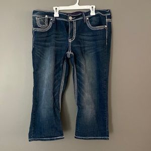 Hydraulic Jean Capris Sz 15/16